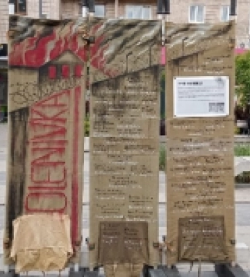 У Рівному діє виставка «Очі Маріуполя» #рівне #rivne