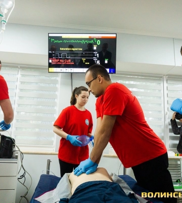 Щоб врятованих життів було більше: у Луцьку відкрили медичний центр симуляцій «НоваМед». Фото