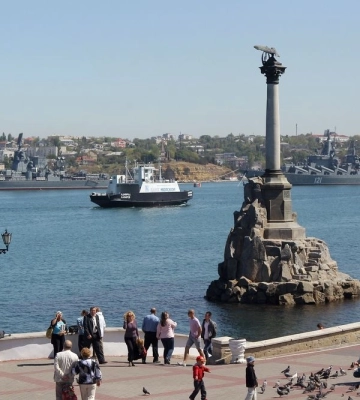 У тимчасово окупованому Криму прогриміли вибухи