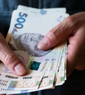 На Дніпропетровщині нададуть грошову допомогу переселенцям з Бахмута