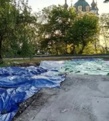 У Києві вночі знесли «храм-МАФ» УПЦ МП у буферній зоні ЮНЕСКО
