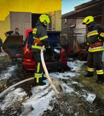 Ремонт автівки завершився пожежею