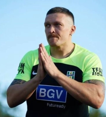 Полісся - Усику: Чемпіоне, зграя з тобою