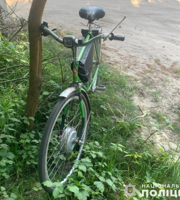 На Львівщині велосипедиста, якого збила автівка, доправили до лікарні