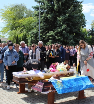 На Рівненщині попрощалися із Захисниками