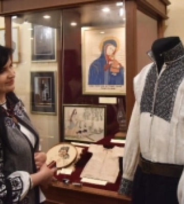 Львів запрошує на  виставку вишиванок борців за незалежність України різних поколінь. ФОТО