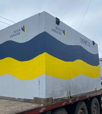 На вулицях Сум з’явилися ще два модульні укриття