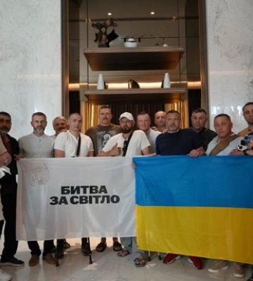 Усик подякував ветеранам за підтримку в Ер-Ріаді