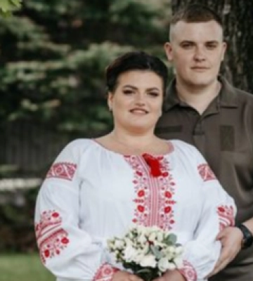 Весілля на районі: у Шацьку на Волині свої долі поєднали Ірина та Андрій