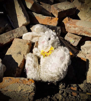 Біля Львова під завалами будинку загинула 4-річна дитина