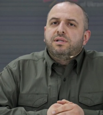 Умєров про Харківський фронт: Ми стабілізуємо ситуацію, але потрібно більше зброї