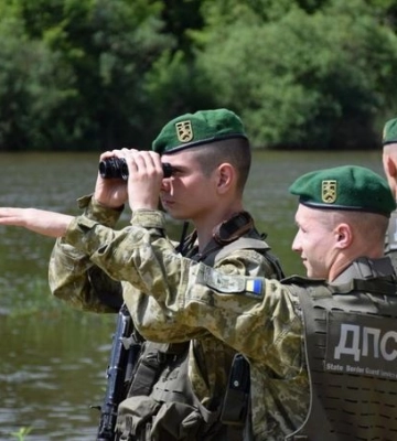 Пограничник застрелил мужчину, который пытался сбежать в Румынию