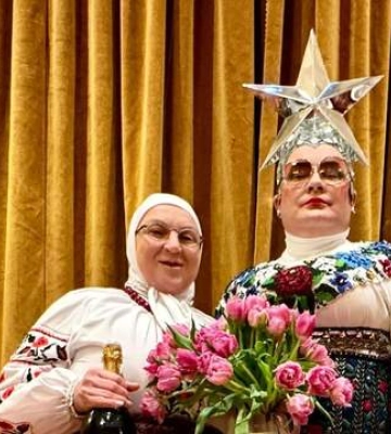 Заспівала російською у Києві: у мережі обурені концертом Вєрки Сердючки