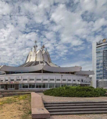 У Дніпрі цирк йде на літні канікули