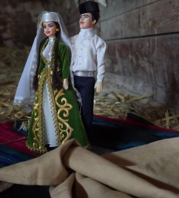 80-ті роковини депортації кримськотатарського народу: в Одесі провели перфоманс на залізничному вокзалі