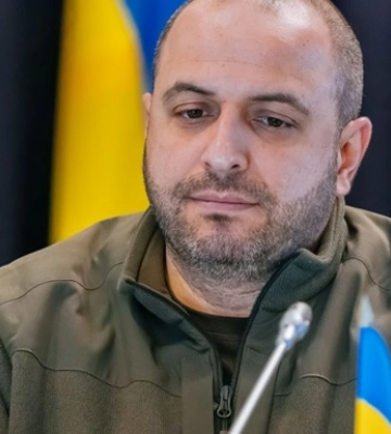Умєров про наступ РФ на Харківщині: Тримаємо позиції, але потрібна зброя