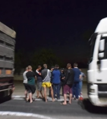 Далекобійники перекрили трасу Київ-Одеса – протестують проти нових правил перетину кордону