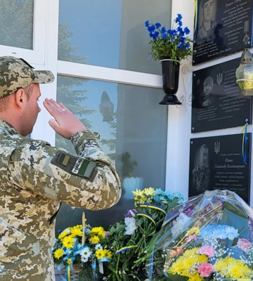 У ліцеї Луцької громади відкрили пам&amp;#039;ятні дошки на честь полеглих Героїв-випускників