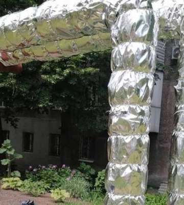 У Дніпрі проводять роботи з ізоляції трубопроводів по вул. Ближній, 29 та вул. Фосфорна, 5-8
