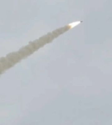 Війська РФ атакували житловий сектор у Харкові: пʼятеро поранених, серед них — двоє дітей