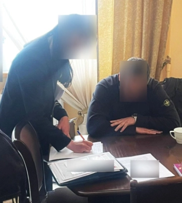 В Житомирской области разоблачили главу сельсовета, который растратил почти 2 миллиона на закупки генераторов