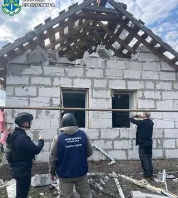 Оккупанты ударили по жилому сектору Харькова: есть разрушения, пять человек ранены