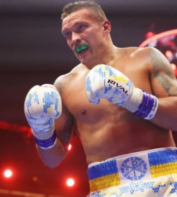 Усик переміг Ф’юрі та став абсолютним чемпіоном світу у надважкій вазі
