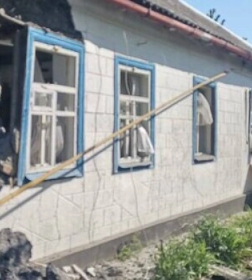 Росіяни протягом доби 459 разів атакували Запорізьку область безпілотниками, з РСЗВ та артилерії, поранено жінку. ФОТО