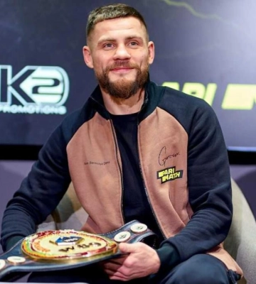 Усик переміг Ф’юрі та став абсолютним чемпіоном світу