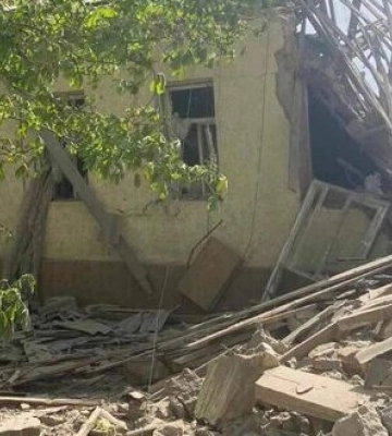 В результате сброса взрывчатки с дрона в Бериславе пострадала семья, в Киндийке во время обстрела ранен мужчина