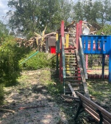 Росіяни завдали ракетного удару по базі відпочинку в передмісті Харкова: 5 людей загинуло, 16 - дістали поранення, - Терехов