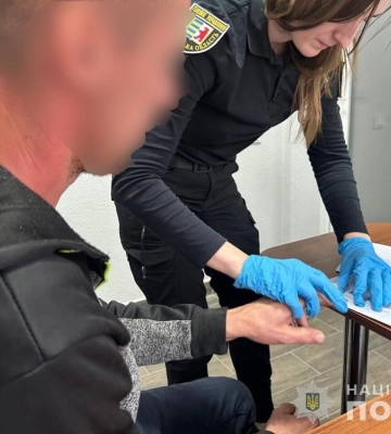 На Закарпатті вітчим підпалив 10-річного пасинка: хлопчик помер у лікарні