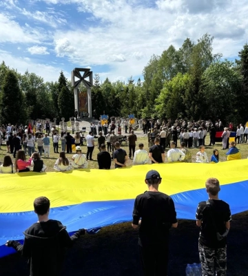 На горі Маківка провели впорядкування Меморіалу Українських січових стрільців (ФОТО)