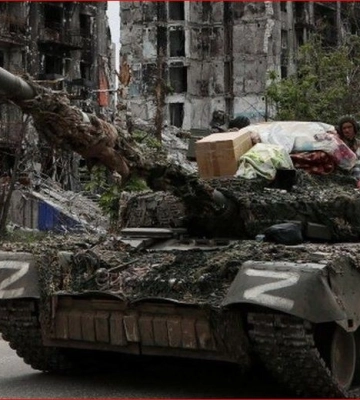 Пришли "осовобождать" Волчанск: как оккупанты грабят дома местных жителей. Видео