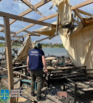 Росія вдарила по місцю літнього відпочинку на Харківщині: четверо загиблих, вісім поранених