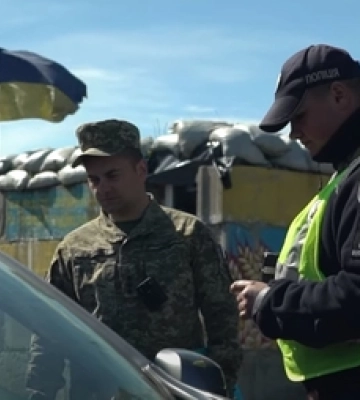 Як ТЦК на Волині вручають повістки (відео)