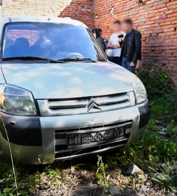 25-річного жителя Хмельниччини піймали за крадіжки двох автомобілів в Острозі (ФОТО+ВІДЕО)