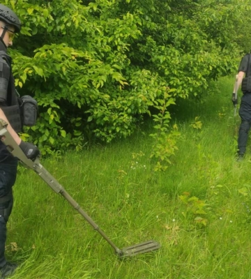 У лісі на Дубенщині виявили два боєприпаси часів Другої світової війни