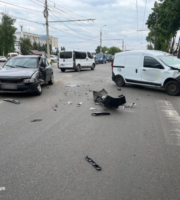 У Сумах на Білопільському шляху — ДТП: рух ускладенений