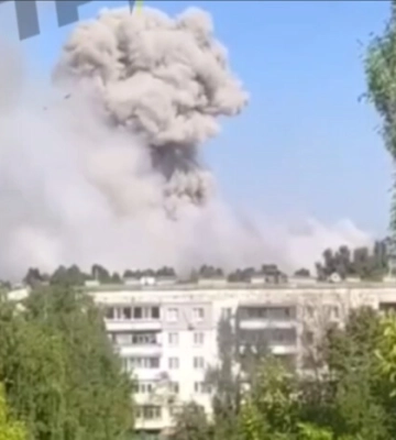 У Луганську пролунали вибухи (відео)