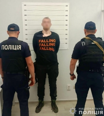 В Ужгороді чоловік викрав авто і травмував власника
