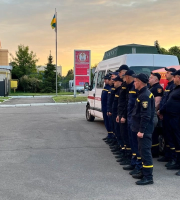 Волинські рятувальники вирушили на схід