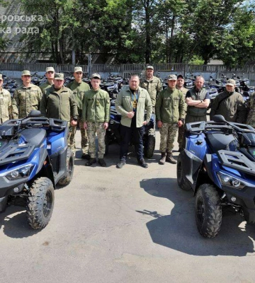 Цього тижня Дніпро доправив на Харківський напрямок та схід близько тисячі дронів та квадроцикли