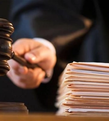 Незаконне видворення українців з Криму: повідомлено про підозру окупаційній судді