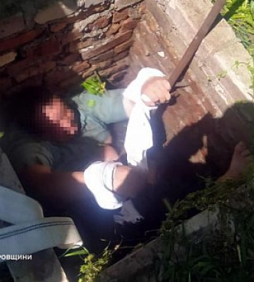 Патрульные Кривого Рога обнаружили мужчину с пистолетом