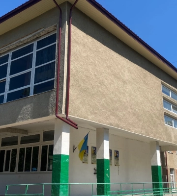 Як сьогодні виглядає Надвірнянський ліцей №1: фоторепортаж