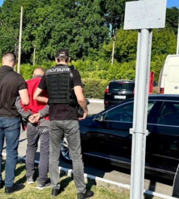 3500 доларів за «послугу» виїзду з країни: на Волині затримали чоловіка, який організовував переправлення ухилянтів через кордон