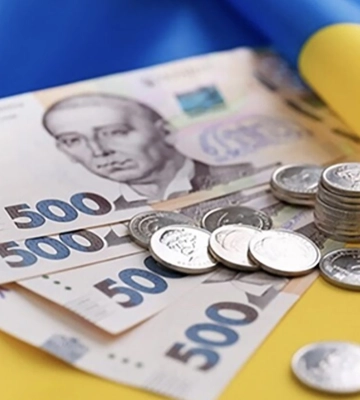Багато трильйонів. Скільки боргів має виплатити Україна в найближчі 26 років