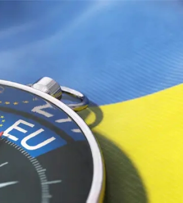 ЄС хоче в червні розпочати переговори з Україною про вступ: перешкодою може стати Угорщина — Politico