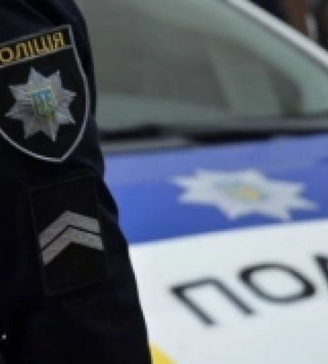На Волині травмувалося двоє людей через детонацію мін на дорозі